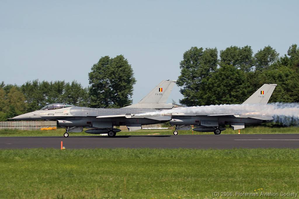 EHLW060617 F-16AM FA-131 10 JV Leeuwarden 17 June 2006 (C) Jacques Vincent